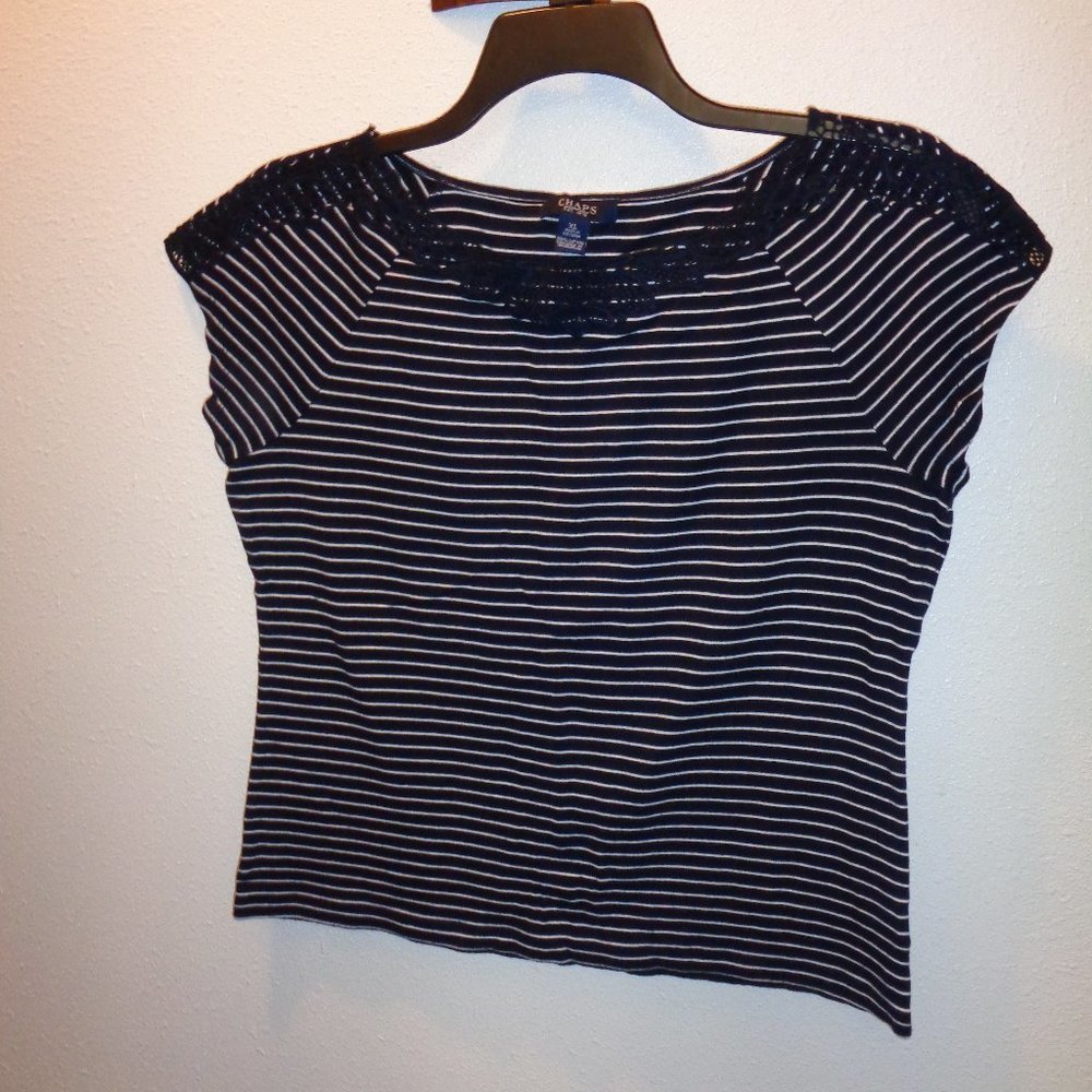 Chaps Top Size Xl Striped - image 1